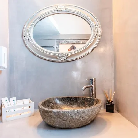 Belle Etoile 4* Imerovigli (Santorini)