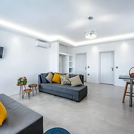 Belle Etoile Aparthotel